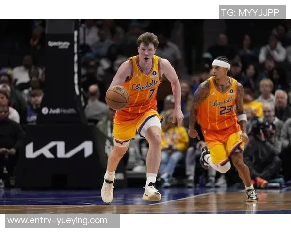 克尼佩尔状态火热近四场场均275分三分命中率超54最佳新秀呼之欲出