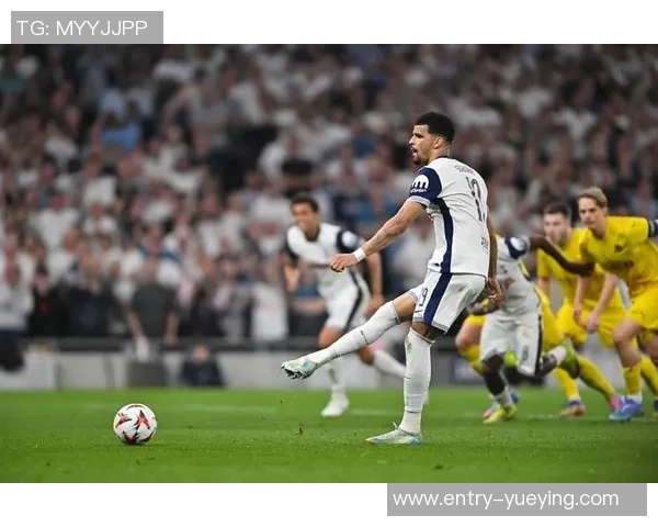 电讯报揭示热刺更衣室权力斗争罗梅罗特权引发弗兰克权威动摇 电讯报揭示热刺更衣室权力斗争罗梅罗特权引发弗兰克权威动摇